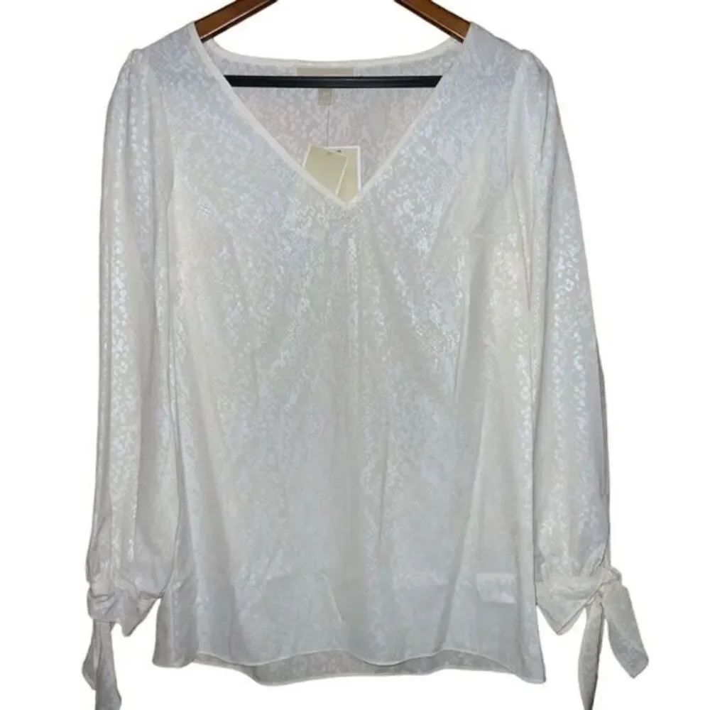 Michel Kors Cream V Neck Blouse Tie Sleeve Long Sleeve Womens Top size XS